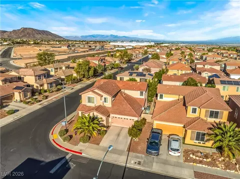 988 Roaring River Ave, Henderson, NV 89002