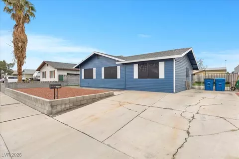 6440 Bugbee Ave, Las Vegas, NV 89103
