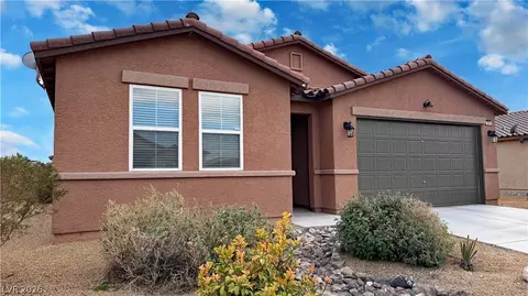 3543 E Malheur Ave, Pahrump, NV 89061