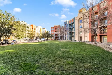 62 E Serene Ave #226, Las Vegas, NV 89123