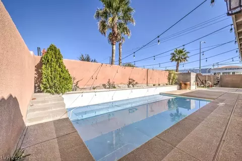 4304 W La Madre Way, North Las Vegas, NV 89031