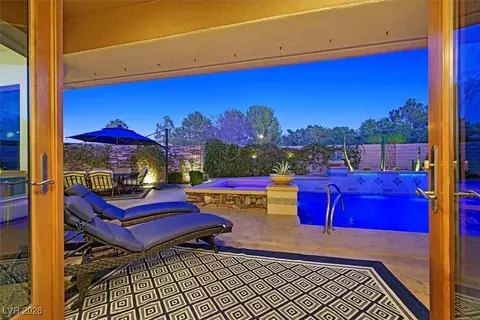 20 Feather Sound Dr, Henderson, NV 89052