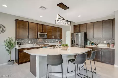 12898 Slipknot St, Las Vegas, NV 89141