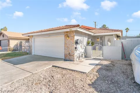 1824 Yellow Rose St, Las Vegas, NV 89108