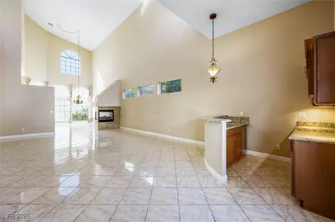 Living - 2107 Eaglepath Cir, Henderson, NV 89074 photo 4 of 11