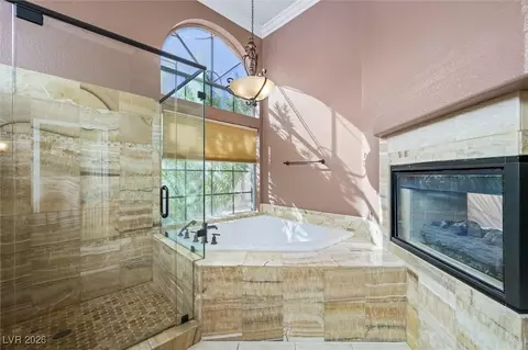 Bath - 2107 Eaglepath Cir, Henderson, NV 89074 photo 3 of 6