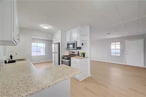 3539 Lost Hills Dr, Las Vegas, NV 89122