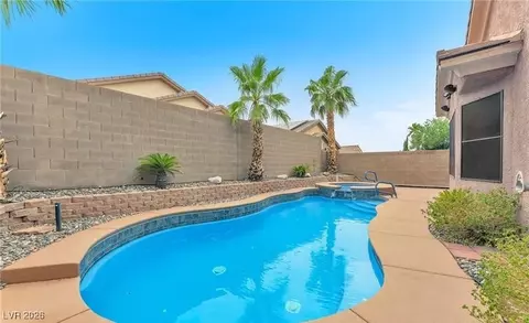 Exterior - 2607 Dirleton Pl, Henderson, NV 89044 photo 5 of 8