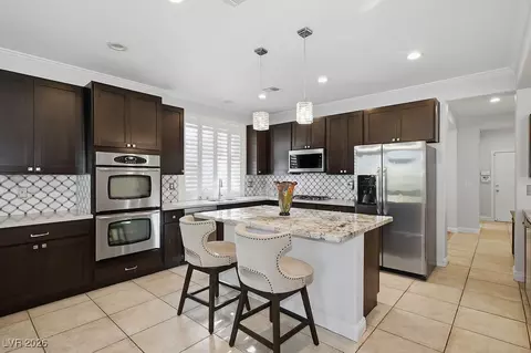 4990 Vincitor St, Las Vegas, NV 89135