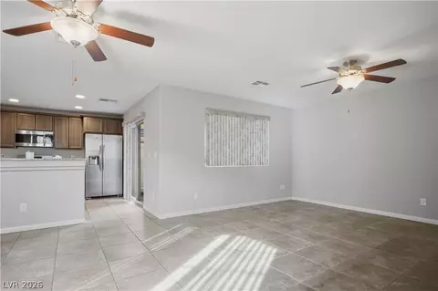 Living - 2229 Chandler Ranch Pl, Laughlin, NV 89029 photo 1 of 4