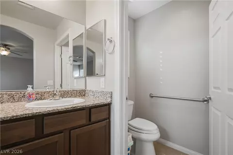 Bath - 2229 Chandler Ranch Pl, Laughlin, NV 89029 photo 3 of 4