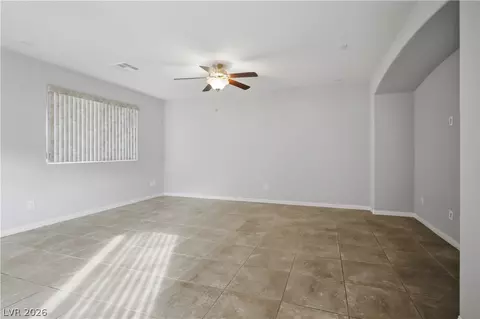 Living - 2229 Chandler Ranch Pl, Laughlin, NV 89029 photo 3 of 4