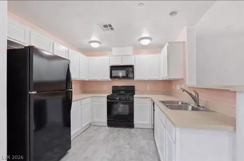 6868 Sky Pointe Dr #1006, Las Vegas, NV 89131
