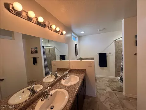 Bath - 835 Park Ave, Ely, NV 89301 photo 1 of 6