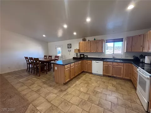Kitchen - 835 Park Ave, Ely, NV 89301 photo 3 of 3