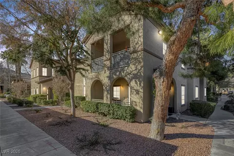 3845 Wiggins Bay St #202, Las Vegas, NV 89129