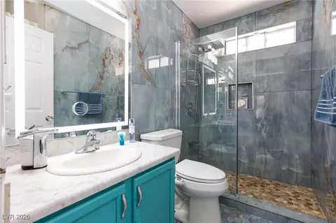 5438 Beaverhead Dr, Las Vegas, NV 89120