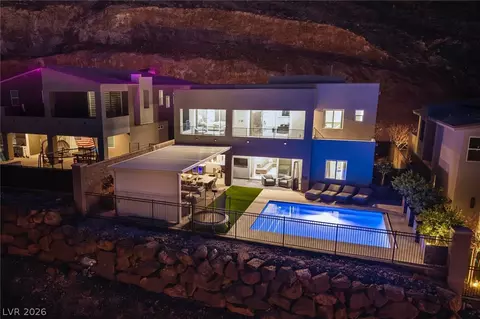 302 Watteau Ct, Henderson, NV 89012