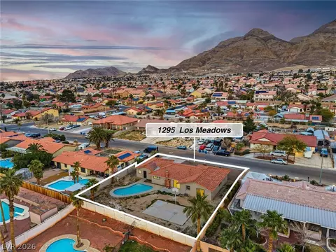1295 Los Meadows Dr, Las Vegas, NV 89110