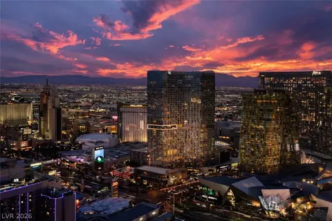 3750 Las Vegas Blvd #2803, Las Vegas, NV 89158