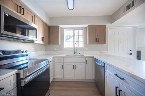 2725 S Nellis Blvd #1169, Las Vegas, NV 89121
