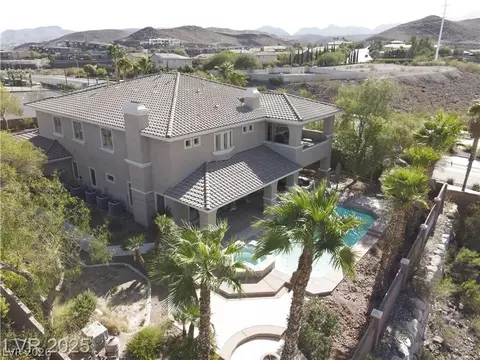 861 Majestic Ridge Ct, Henderson, NV 89052
