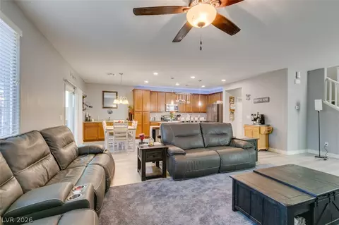 7745 Donner Peak St, Las Vegas, NV 89166