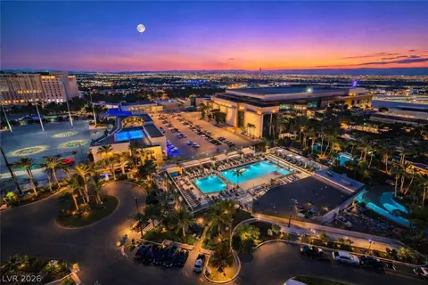 145 E Harmon Ave #2418, Las Vegas, NV 89109