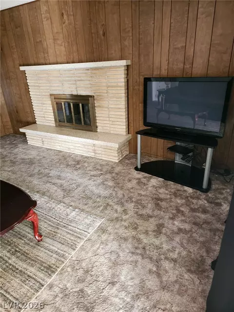 Living - 945 Avenue K, Ely, NV 89301 photo 1 of 2