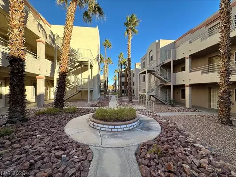 2076 Mesquite Ln #302, Laughlin, NV 89029