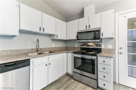 326 Linn Ln, Las Vegas, NV 89110