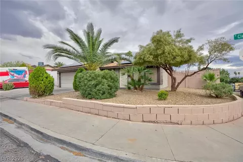 3946 Clear View Dr, Las Vegas, NV 89121