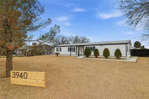 3940 Point Dr, Pahrump, NV 89060