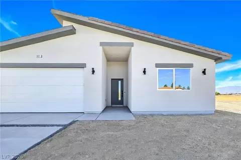 480 Arapahoe St, Pahrump, NV 89048
