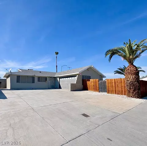 3825 Syracuse Dr, Las Vegas, NV 89121