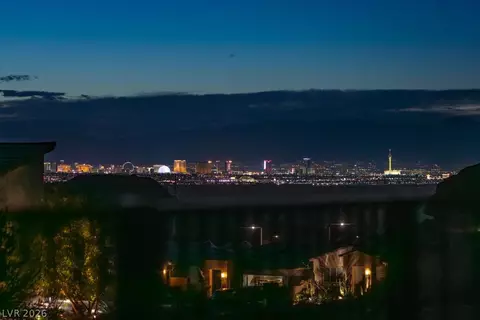 68 Alta Cascata Pl, Henderson, NV 89011