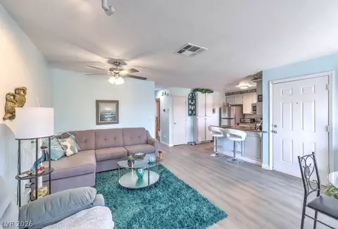 6883 Tamarus St #203, Las Vegas, NV 89119