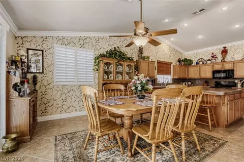 Dining - 189 Ruby Ridge Ave, Henderson, NV 89002 photo 2 of 2