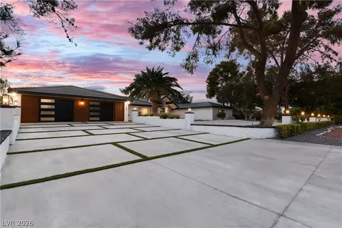 7167 La Puebla St, Las Vegas, NV 89120