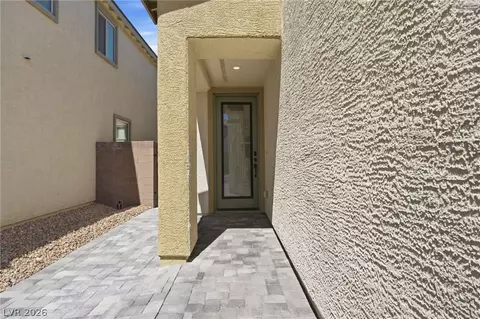 8025 Texas Hills St, Las Vegas, NV 89113
