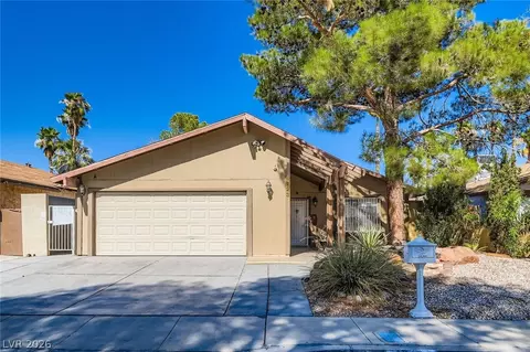 4723 Desert Vista Rd, Las Vegas, NV 89121