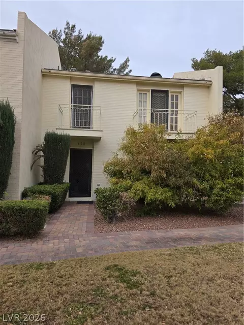 608 Tam O Shanter, Las Vegas, NV 89109