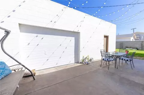 7 Sturm St, Henderson, NV 89015