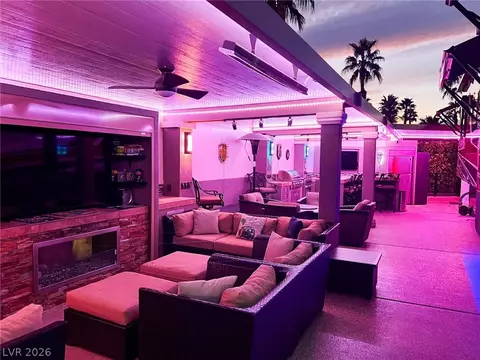 8175 Arville St #155, Las Vegas, NV 89139