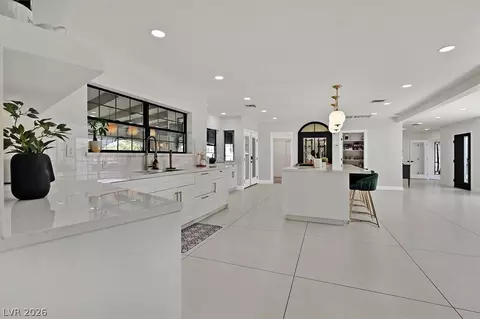 5775 Darby Ave, Las Vegas, NV 89146