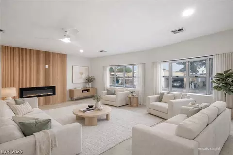 3615 Jewel Cave Dr, Las Vegas, NV 89122