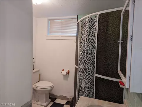 Bath - 561 Main St, Caliente, NV 89008 photo 3 of 3