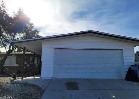 3955 Ventura Way, Las Vegas, NV 89121