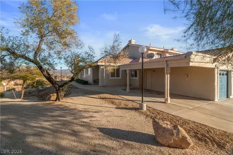 Exterior - 2184 Camel Mesa Dr, Laughlin, NV 89029 photo 7 of 21