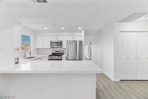 Kitchen - 2184 Camel Mesa Dr, Laughlin, NV 89029 photo 1 of 11